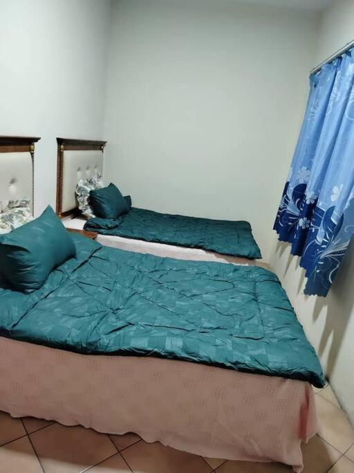 Homestay Elina - Cheap And Cosy Порт-Діксон Екстер'єр фото